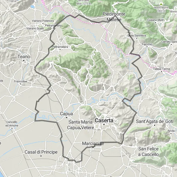 Miniatura della mappa di ispirazione al ciclismo "Giro in bicicletta Grazzanise - Maddaloni" nella regione di Campania, Italy. Generata da Tarmacs.app, pianificatore di rotte ciclistiche