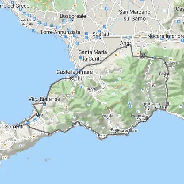 Miniatura della mappa di ispirazione al ciclismo "Giro in bicicletta a Sorrento e dintorni" nella regione di Campania, Italy. Generata da Tarmacs.app, pianificatore di rotte ciclistiche