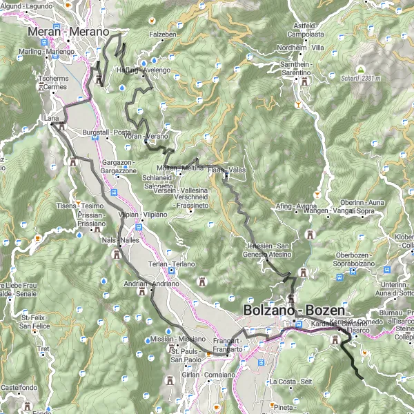 Miniatura della mappa di ispirazione al ciclismo "Avventura ciclistica attraverso Schloss Klebenstein e Sigmundskron" nella regione di Provincia Autonoma di Bolzano/Bozen, Italy. Generata da Tarmacs.app, pianificatore di rotte ciclistiche