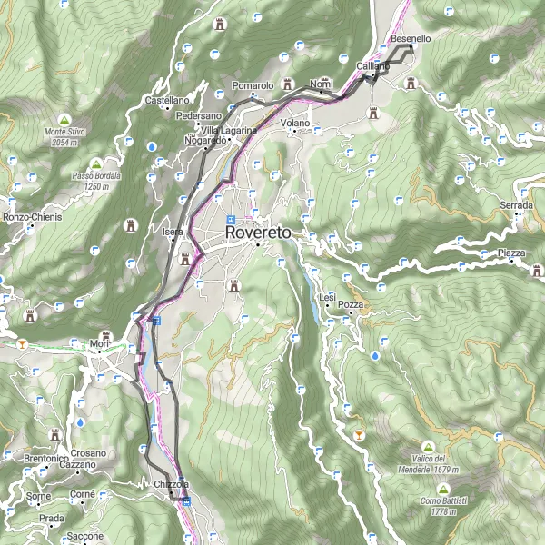 Miniatura della mappa di ispirazione al ciclismo "Tour delle Ruine e Panorami" nella regione di Provincia Autonoma di Trento, Italy. Generata da Tarmacs.app, pianificatore di rotte ciclistiche