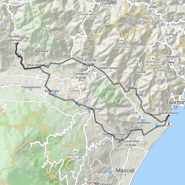 Miniatura della mappa di ispirazione al ciclismo "Giro in bici strada da Giardini-Naxos a Calatabiano" nella regione di Sicilia, Italy. Generata da Tarmacs.app, pianificatore di rotte ciclistiche