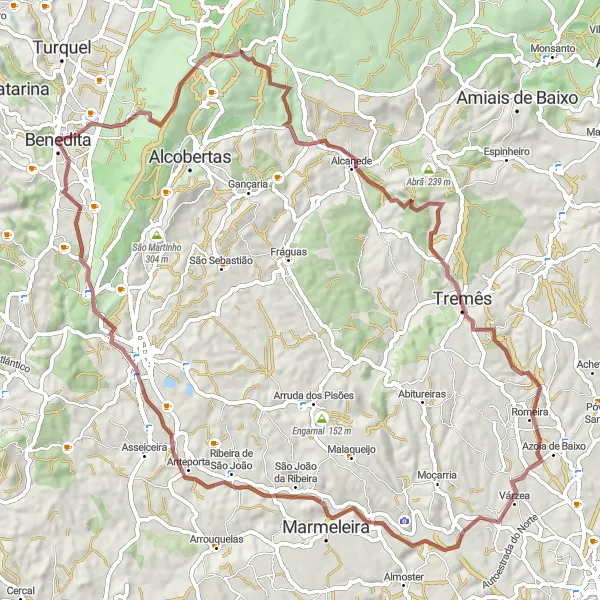 Miniatura do mapa de inspiração para ciclismo "Rota dos Candeeiros e Rio Maior" em Centro (PT), Portugal. Gerado pelo planejador de rotas de ciclismo Tarmacs.app