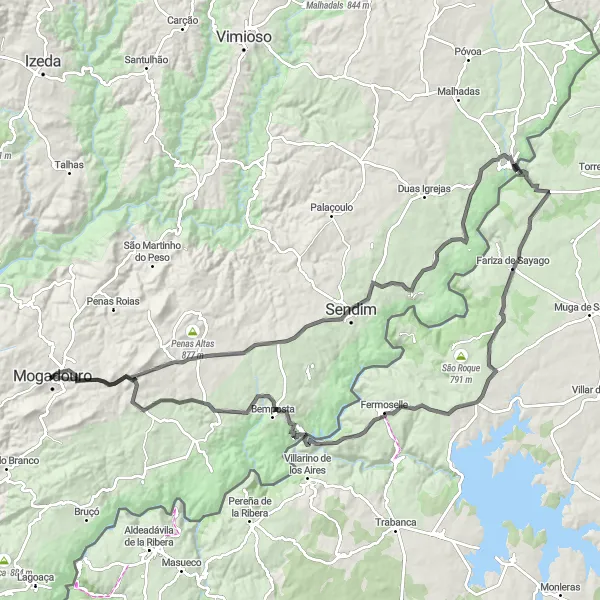 Miniatura do mapa de inspiração para ciclismo "Circuito do Douro Internacional" em Norte, Portugal. Gerado pelo planejador de rotas de ciclismo Tarmacs.app