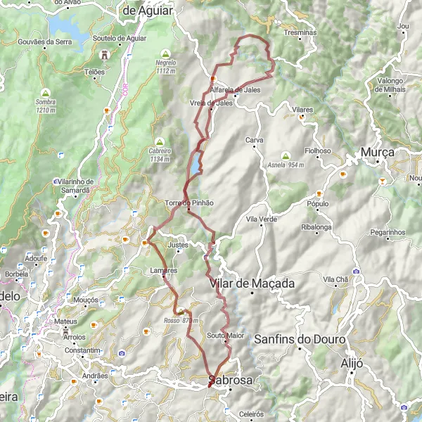 Miniatura do mapa de inspiração para ciclismo "Rota Aventureira de Rosso e Castelo" em Norte, Portugal. Gerado pelo planejador de rotas de ciclismo Tarmacs.app