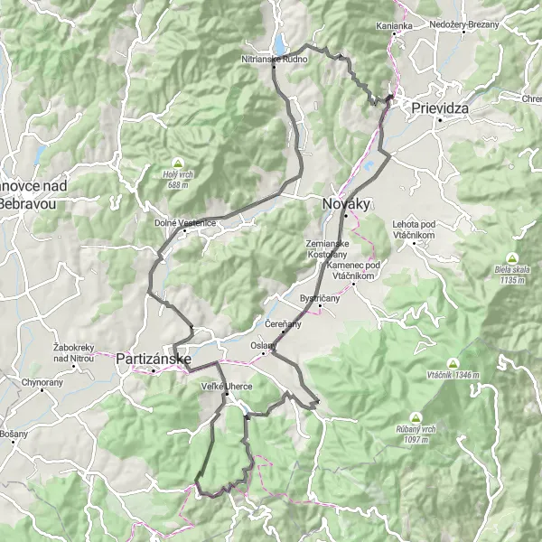 Miniaturní mapa "Cyklotrasa Bojnice - Nováky - Horná Ves - Trstený vrch - Michalov vrch - Veľké Uherce - Skačany - Nitrianske Rudno - Bojnický zámok" inspirace pro cyklisty v oblasti Západné Slovensko, Slovakia. Vytvořeno pomocí plánovače tras Tarmacs.app