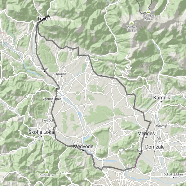 Miniatura della mappa di ispirazione al ciclismo "Tour in bicicletta da Tržič al pittoresco borgo di Bistrica pri Tržiču" nella regione di Zahodna Slovenija, Slovenia. Generata da Tarmacs.app, pianificatore di rotte ciclistiche