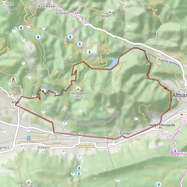 Miniatura della mappa di ispirazione al ciclismo "Giro in bicicletta a Araia" nella regione di País Vasco, Spain. Generata da Tarmacs.app, pianificatore di rotte ciclistiche
